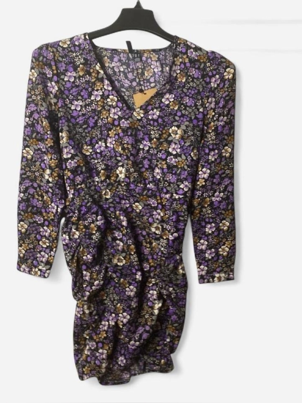 Vero Moda Isa Long Sleeve V Neck Dress in XS